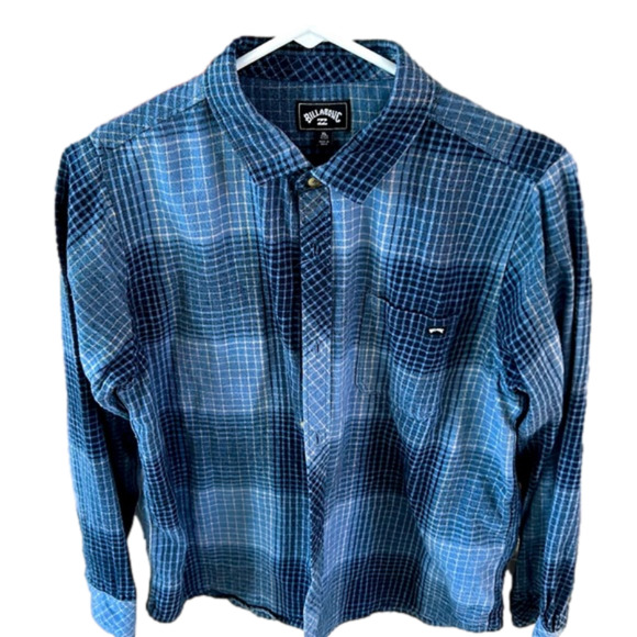 🌿Billabong blues flannel button down, size XL🌿 - Picture 1 of 3